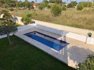 Comfortable villa with pool in Castellón - 贝尼卡西姆