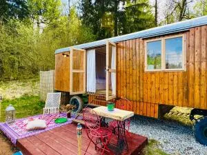 Maringotka Lipenka u Lipenské přehrady na Šumavě - Klein Uretschlag