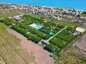 Camping los naranjos - 巴尔德乌克索