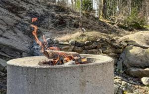 Lovely Home In Tollered With Lake View