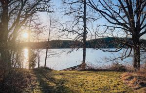 Lovely Home In Tollered With Lake View