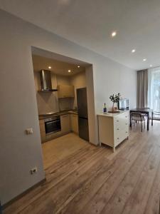 TARP PUŠŲ - jaukūs apartamentai Palangoje, Vanagupėje