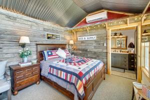 Fish, Swim and Tube Okolona Studio with Pond Access