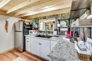 Fish, Swim and Tube Okolona Studio with Pond Access