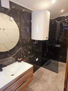 Green view apartment