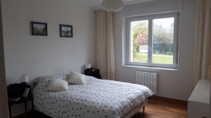 Maisons de vacances Plages & GR 10 min a pied - grande maison calme : photos des chambres