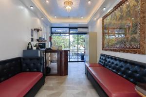 Inn Ka Kay Mame near SM City Puerto Princesa