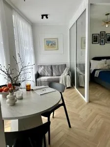 Apartament Żeromskiego Centrum Wysoki standard Samodzielne wejście - Klewiny