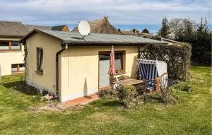 2 Bedroom Nice Home In Mariendorf - Mariendorf