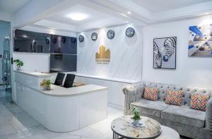 Furnished 2bedrm unit- Smarthomes