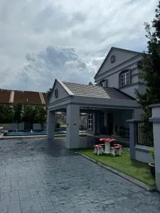 Hotchapter - Batu Unjor