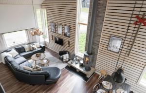 Gorgeous Home In Transtrand With Wifi