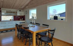 4 Bedroom Nice Home In Båstad