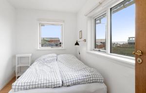 Nice Home In Øster Assels