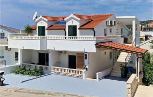 1 Bedroom Nice Apartment In Hvar