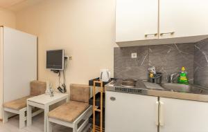 Gorgeous Apartment In Biograd Na Moru