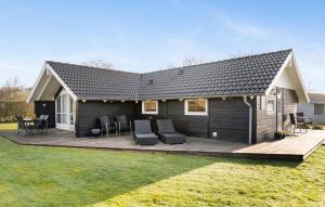 Gorgeous Home In Vinderup With Sauna