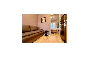 Gorgeous Apartment In Vodice With Wifi