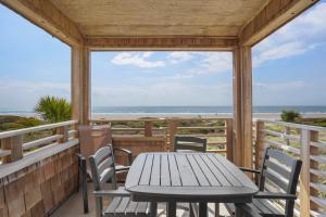 4317 Windswept Villa by Akers Ellis Rentals