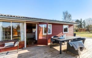 Awesome Home In Grenaa With Wifi
