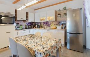 2 Bedroom Stunning Home In Kastav 