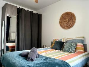 Maisons de vacances Maison des Pins - Jardin, calme et plage - Lock-inn : photos des chambres