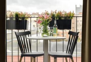 Rest Best Apartments - Jeżyce, Szamarzewskiego - prywatny garaż, self check in 24h