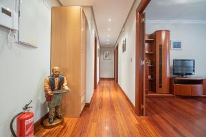Apartamento zona centro con garaje y piscina para 4 personas