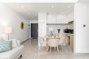 Safari Escape Near Junction Mall