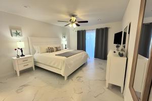 Corner Lot Pool Home Central Located near Disney