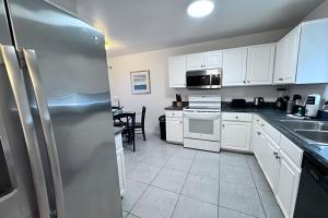 Corner Lot Pool Home Central Located near Disney