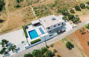 Amazing Home In Kastel Novi
