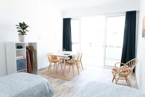 CoWorking and CoLiving Villa