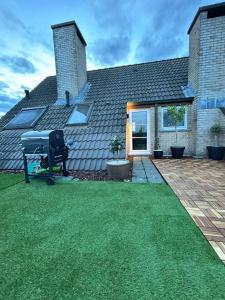 Penthouse tomorrowland 700m from entrance