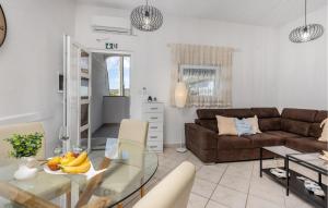 Awesome Apartment In Cesarica With Wifi 