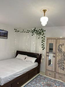 Cozy Room with Stunning Nightview Rooftop!