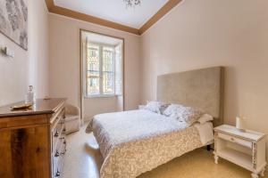 Large Apartment Trastevere Viale Glorioso