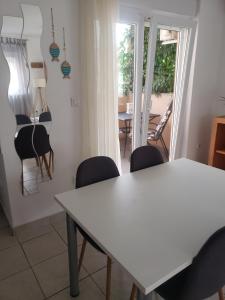 Apartment Elena with free parking and terrace