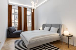 Elegant 2bd apartment next to Old Town Riga