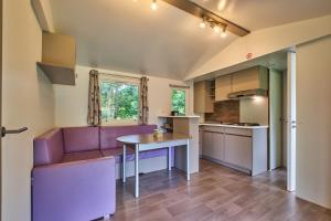 Campings Mobil Home 6 personnes 206 : photos des chambres