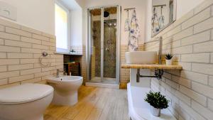 Meli4Retreat Beach, Mountain & History