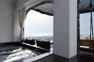 PAnDa private jaccuzi apartments