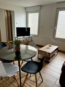 Maison de ville proche CNPE et plage