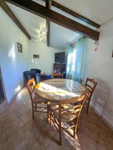 Maisons de vacances Le Galabre : photos des chambres