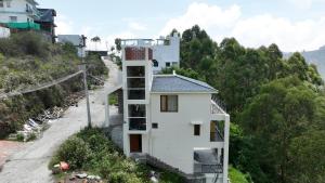 Thalir Nest - Valley View