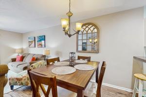 Crescent Woods 201-A