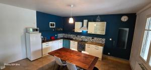 Maisons de vacances Country House : Maison 4 Chambres