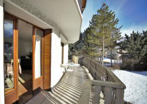 Appartements Plein-Sud - Parking & Vue Montagnes : photos des chambres