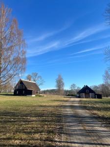 Viesu nams Laukezers