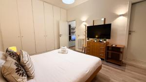 Elegant Stay a Stones Throw from Libya Metro